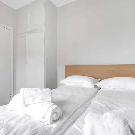 Family, Cozy House & Free Parking Apartamento Tromsø