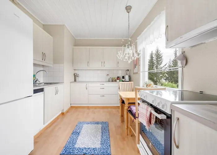Family, Cozy House & Free Parking Apartamento Tromsø