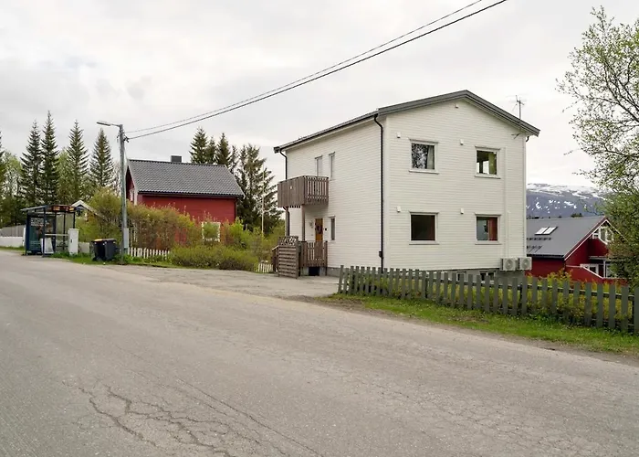 Family, Cozy House & Free Parking * Tromsø